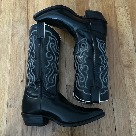 Nocona Other - Nocona Mens Black Glossy Leather Cowboy Boots sz8.5 Brand New only been tried on